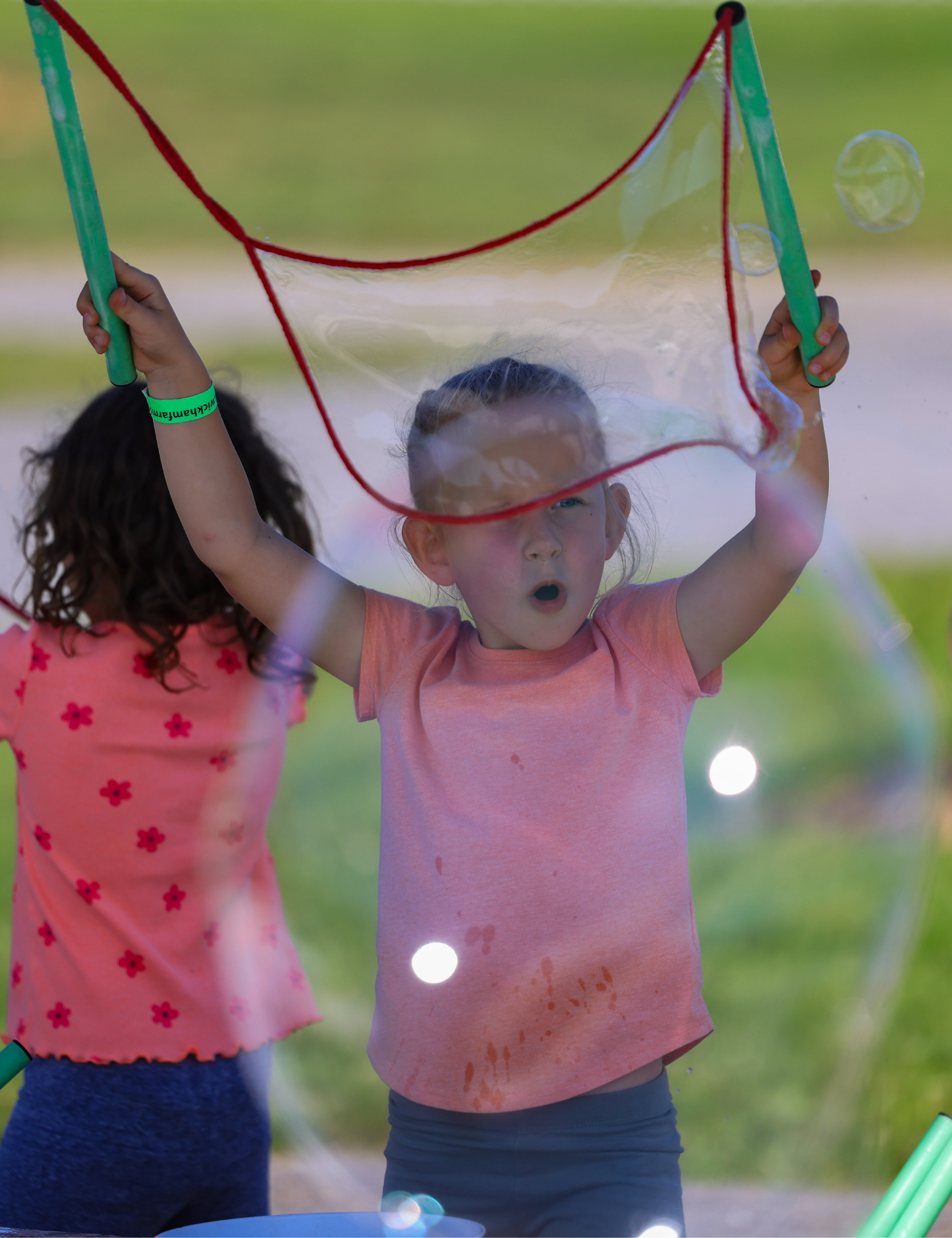 GIANT BUBBLES